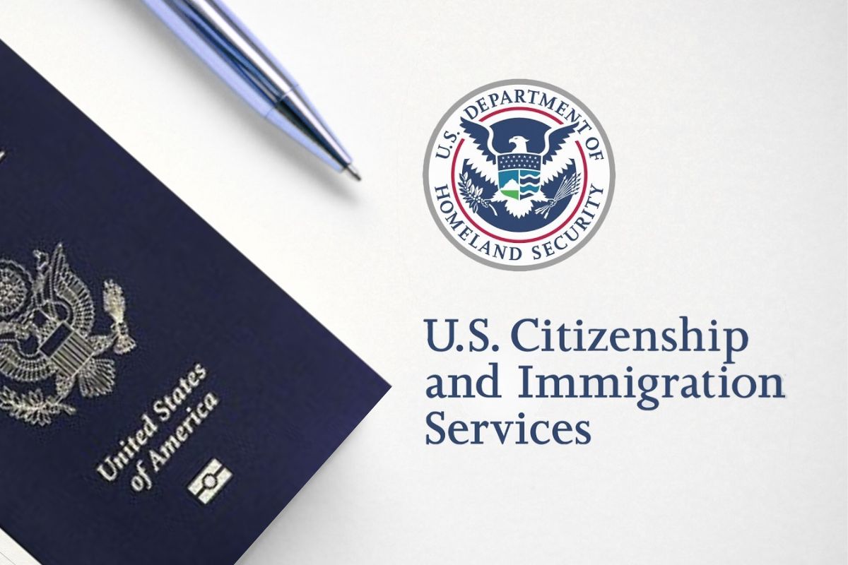 Заповнення іміграційних форм USCIS