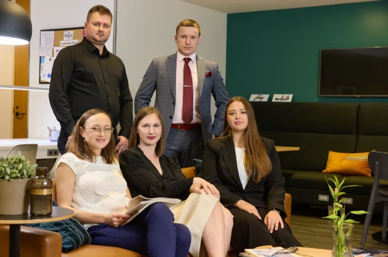 arvian law crew
